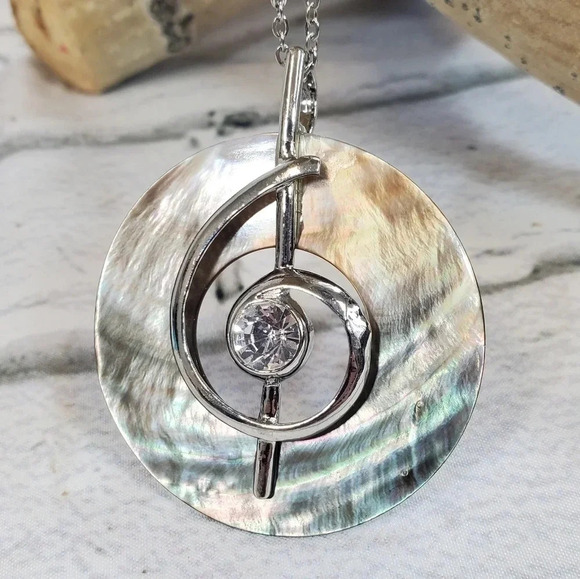 Dark Delicate Mother of Pearl Shell Round Music Note with Cubic Zirconia Jeweled - Picture 1 of 6